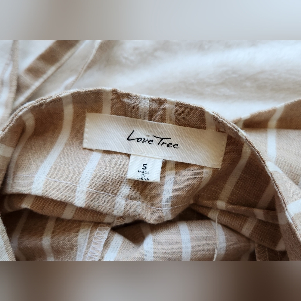 LIKE NEW Love Tree Tan and White Jumpsuit with Pinstripe Design - Picture 4 of 7